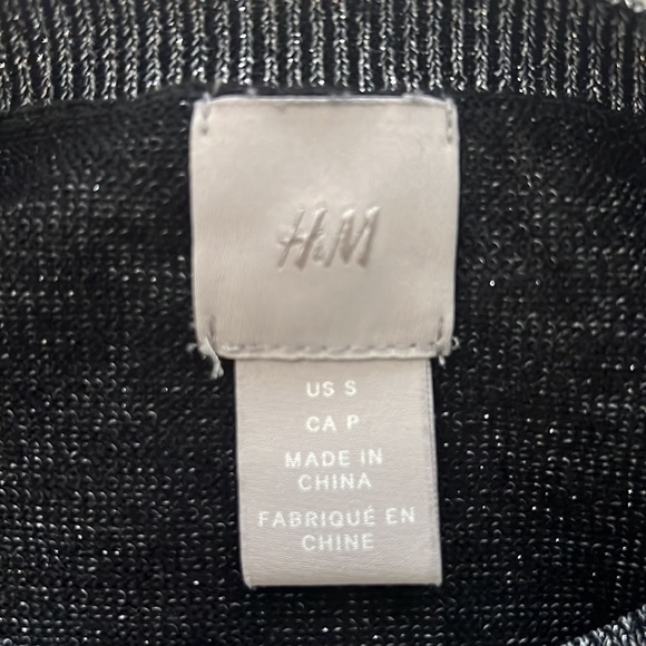H&M Lightweight Sparkly Black Sweater Sz. S - Picture 3 of 3